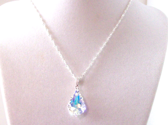 22mm Crystal Baroque Pendant Necklace with 18-Inch Sterling Silver Chain for Weddings-image