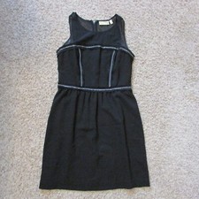 NWOT Princess Vera Wang 5 Black Sheer Chiffon Neckline Silver Chain Accent Dress