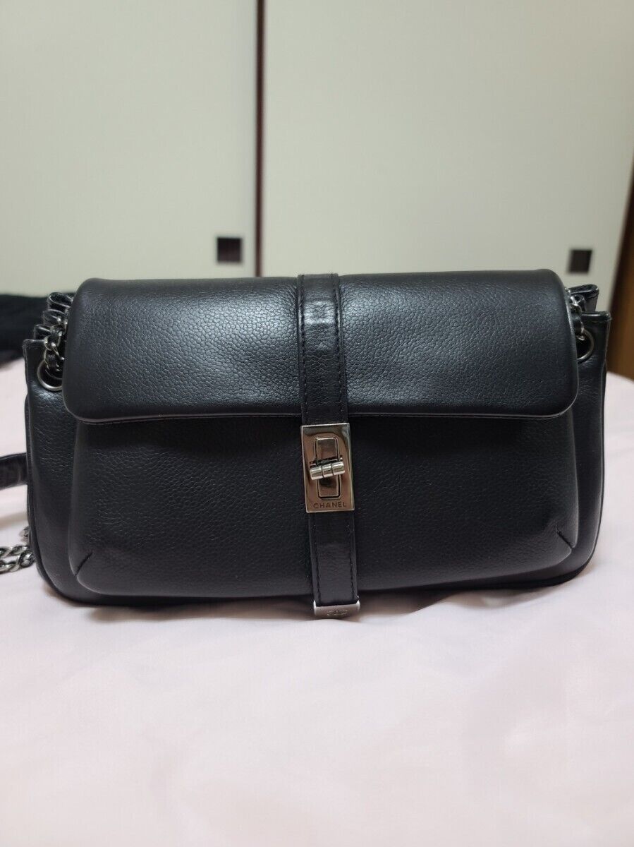 CHANEL Black 2WAY Cross Shoulder Bag Pochette 2.55 Chain | eBay CHANEL Black 2WAY Cross Shoulder Bag Pochette 2.55 Chain | eBay