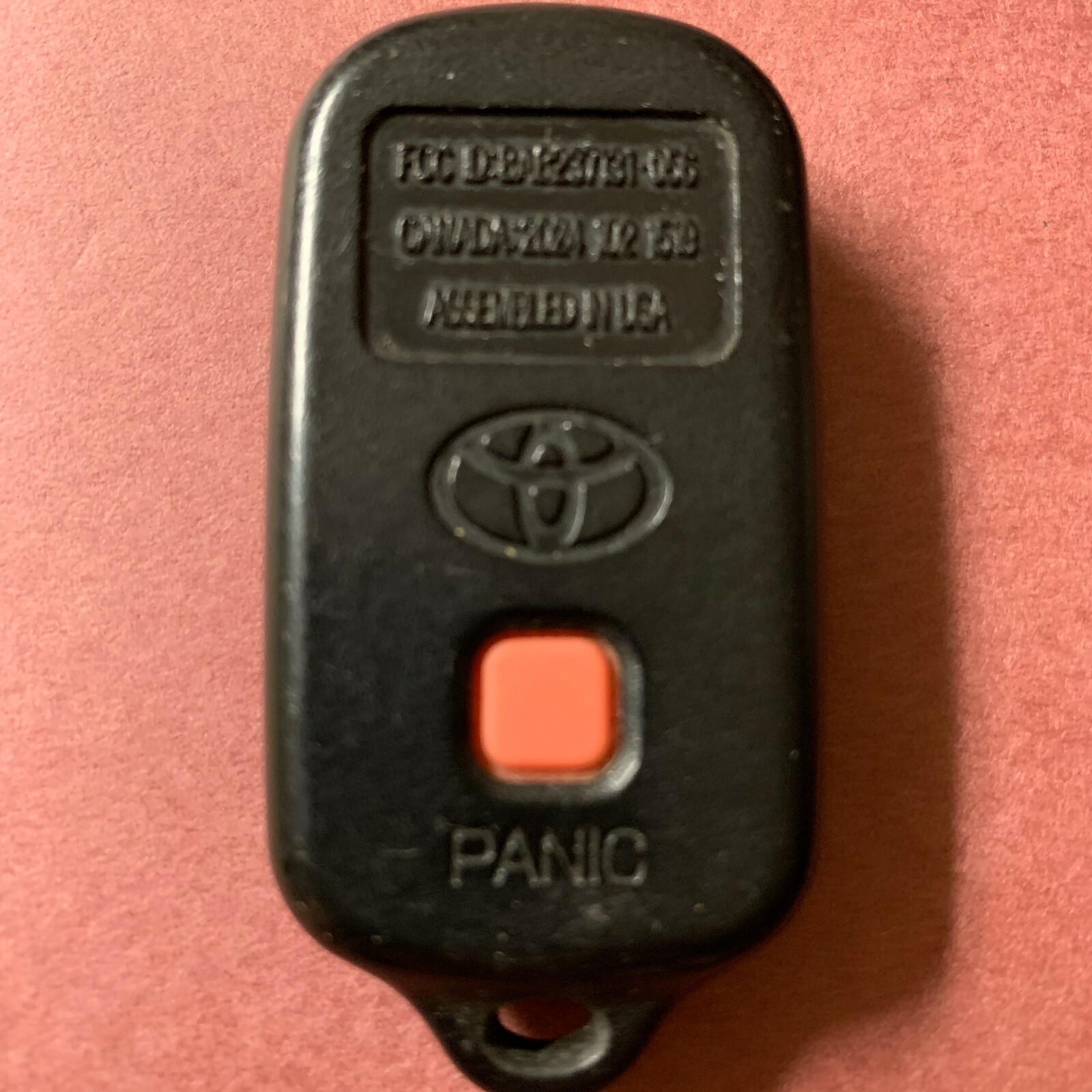 OEM Genuine TOYOTA RS3000 DEALER INSTALLED REMOTE FOB FCC BAB237131 