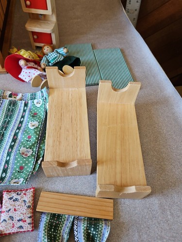 DELTA-SPORT HANDELSKONTOR HAUS KINDER HOLZ PUPPEN MIX MÖBEL GEBRAUCHT 41 TEILE - Bild 10 von 22
