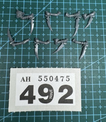 8 Sisters Of Slaughter Dagger Sword Arm Hand Daughter Khaine Witch Dark Elf AoS