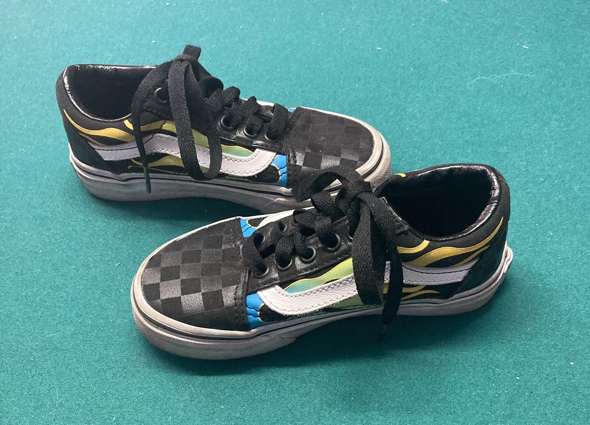 Vans Kids Old Skool Shoes Size 11 Black w Green Blue Flames. Great Condition