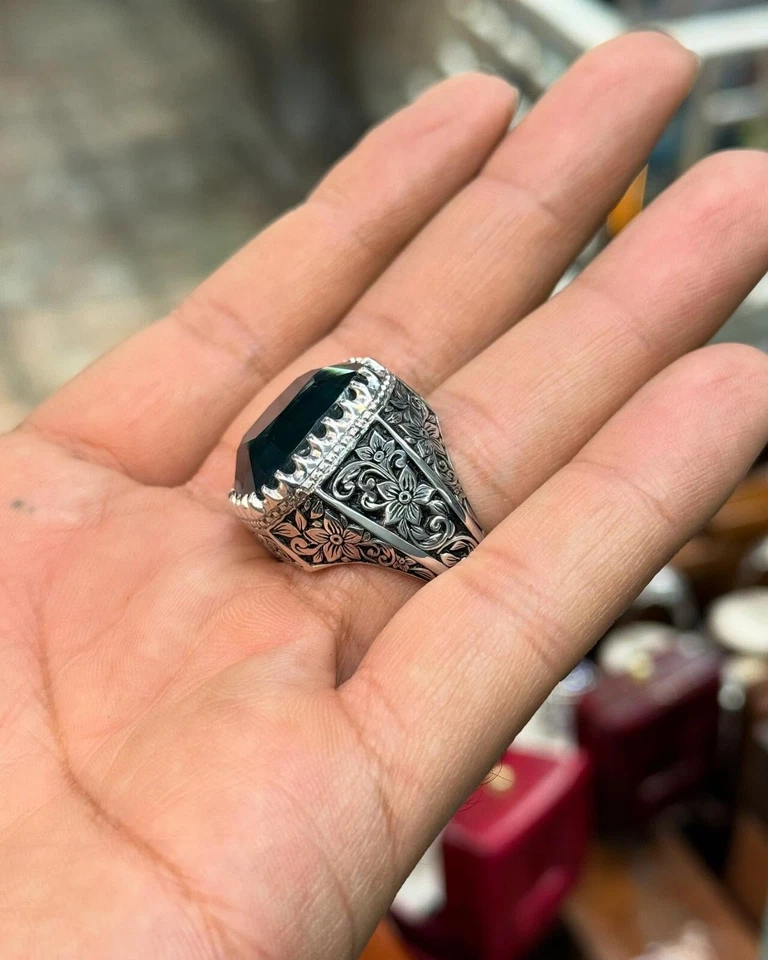 Anillo de plata con piedra de topacio de Londres - Impresionante joyería de piedras preciosas azules, plata de ley Foto 4 de 4
