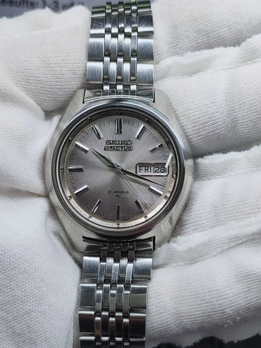 Vintage Seiko 7019-7060 5ACTUS Automatic Silver Dial (1970s) All Part Original !