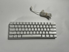 K146 GameStop 60 Wired Mechanical Hot Swappable Keyboard, WHITE- USED