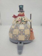 JIM SHORE Heartwood Creek Collection Snowman 2010 Mantel Stocking Hanger Enesco
