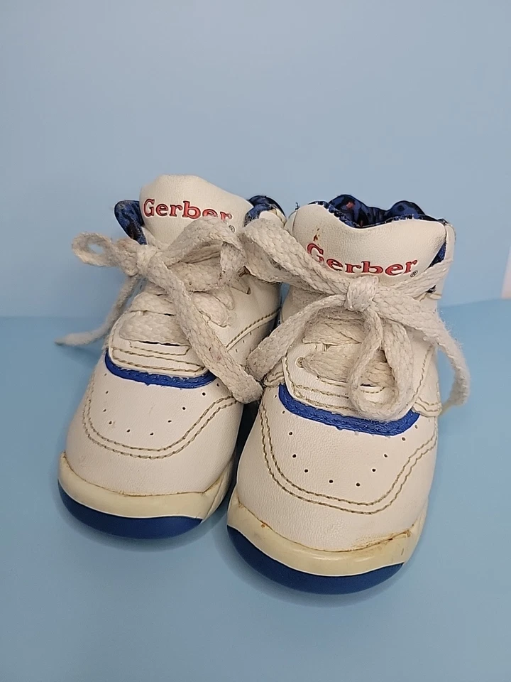 Tênis de caminhada vintage Gerber infantil bebê azul branco tamanho 2 - Imagem 2 de 4