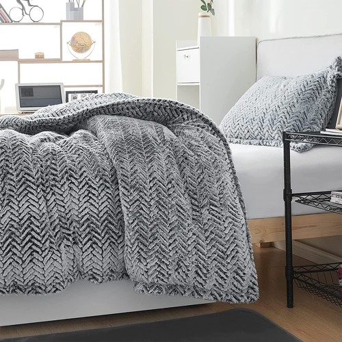 Cozy Peaks® - Coma Inducer® Oversized Comforter Set - Chevron Frosted Black Twin