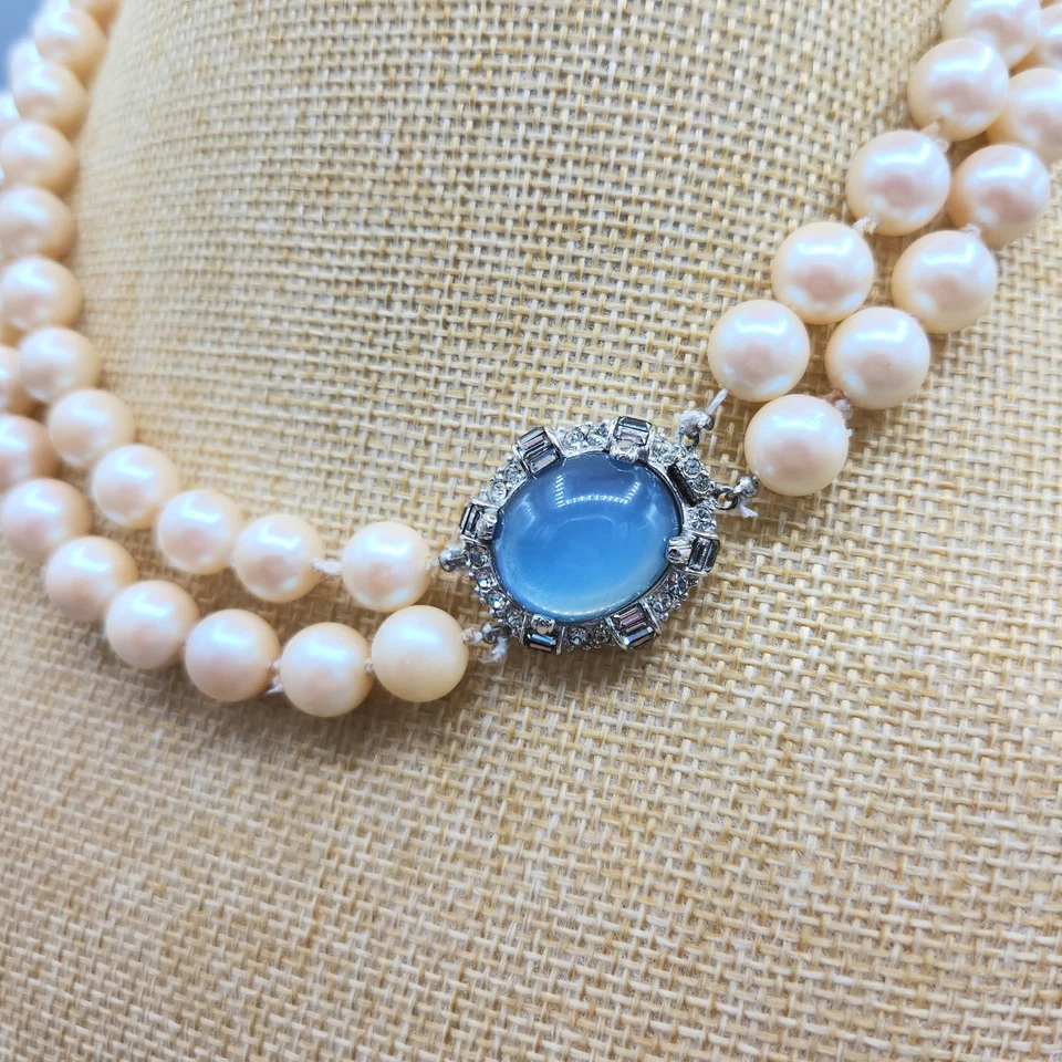 Vintage Ciner Signed Blue Moonstone Glass Faux Pearl Crystal Earrings & Necklace - Image 3 of 4