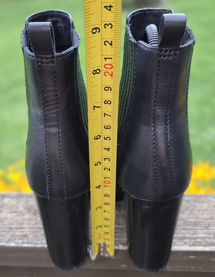 Antonio Melani Pascal Boots Wms 6.5 Black Leather Gore Lug Sole Platform Booties - Image 4 of 4