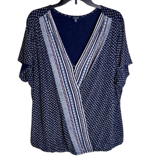 Lucky Brand Top Size 2X Surplice Neck Jersey Boho T-shirt Blouse Blue Floral