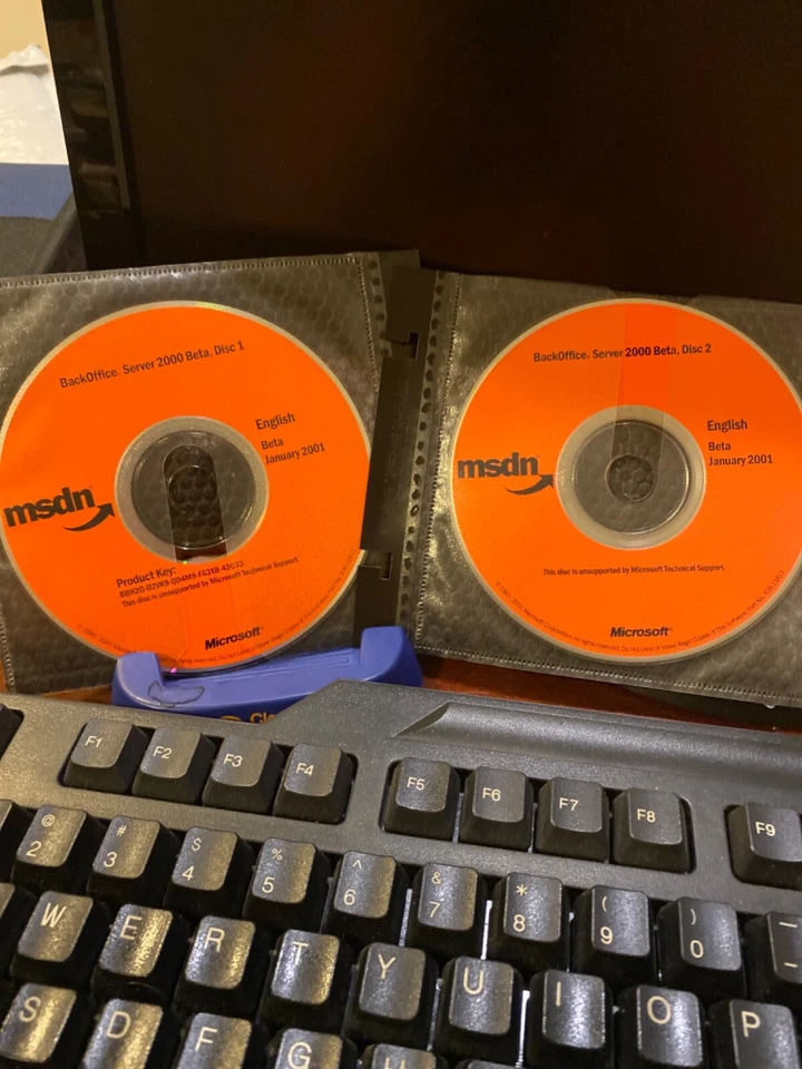 RARE AUTHENTIC & BRAND NEW MSDN  Microsoft BackOffice Server 2000 Beta.  2CDs - Image 3 of 3
