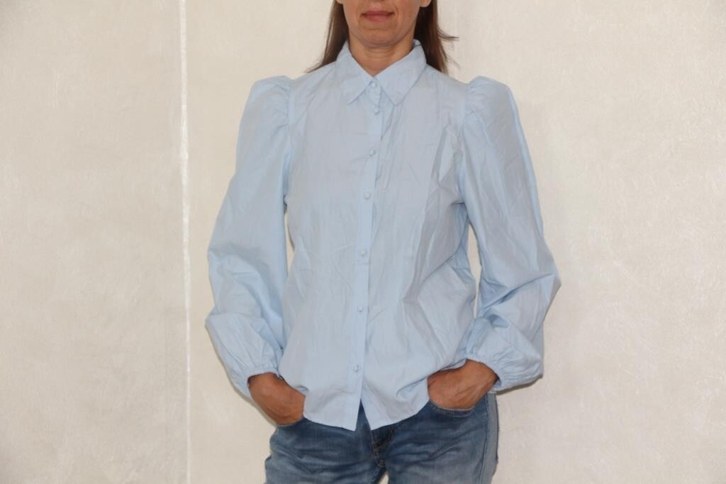90s Blue puffy sleeve blouse, Minimalist button up shirt, vintage