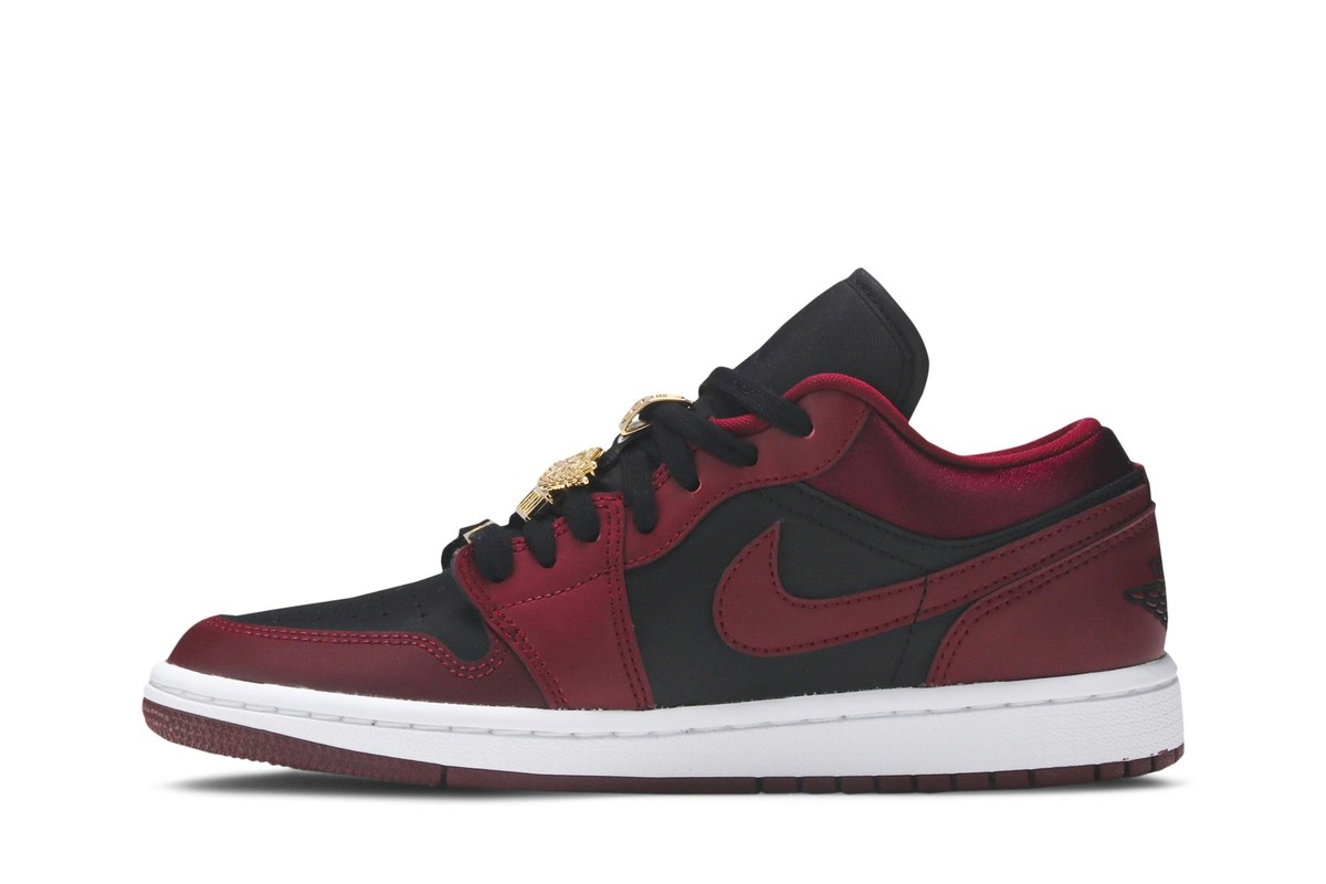 Nike Air Jordan Wmns Air Jordan 1 Low SE Dark Beetroot DB6491-600