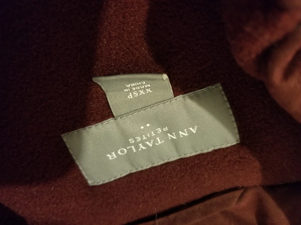 Chaleco Mujer Ann Taylor Cremallera Completa XXSP Granate Abombado Relleno 2XS Foto 2 de 4