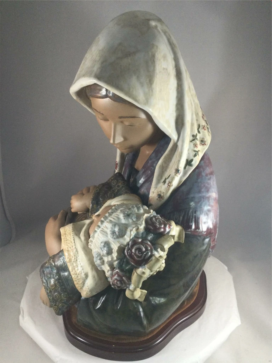LLADRÓ 村の娘 (Gres) - www.museumsofhopkinsville.org