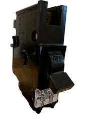 Federal Pacific FPE NIB115 1 Pole 15A Bolt On Circuit Breaker Panel Mount