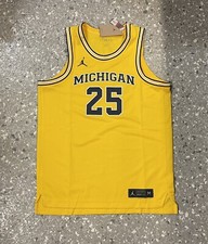 Juwan Howard Michigan Wolverines Nike Jordan Jersey Men s Medium New With Tags