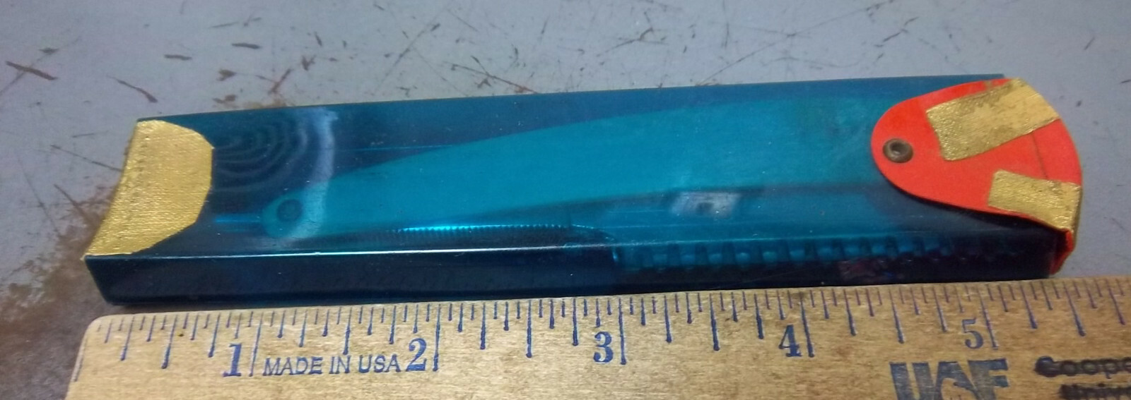 vintage Durham Duplex Razor & handle, with Blue plastic sheath, good condition