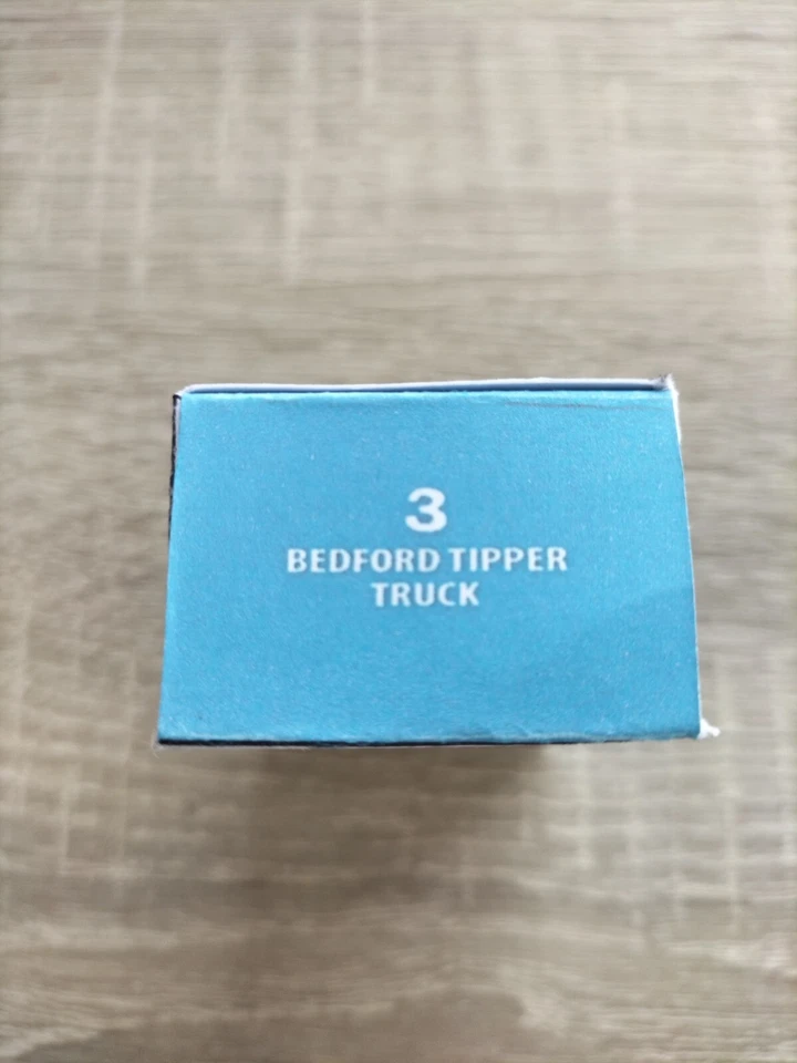 Matchbox Regular Wheels No3 Bedford Tipper Truck  - Replica / Copy Box only - Image 3 of 3
