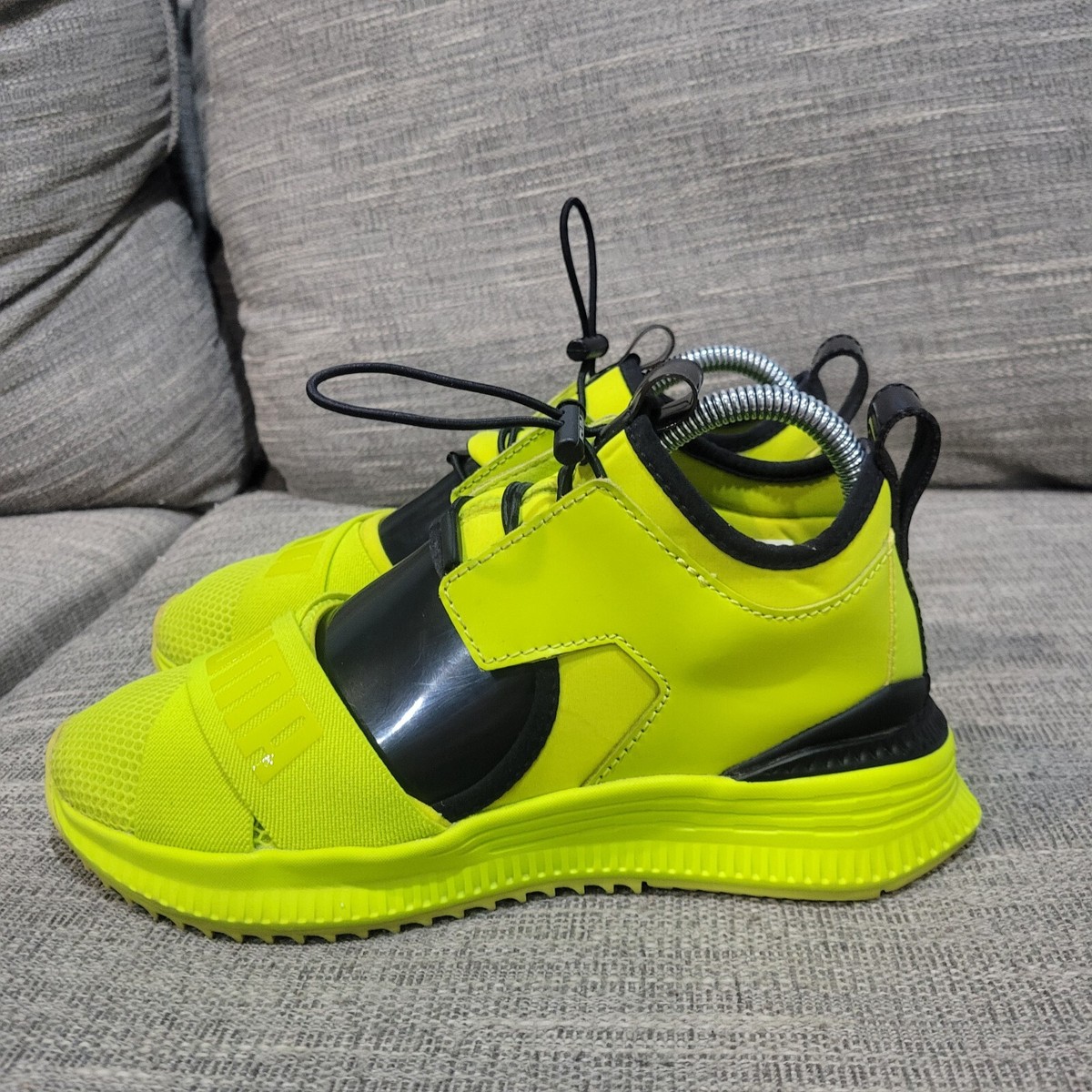 PUMA AVID x Fenty By Rihanna Women 