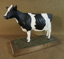 Ideal Mature U.S. Holstein Female Cow Holstein-Friesian Association Display