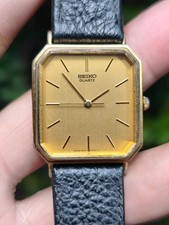 Vintage Seiko Quartz 6530-5100 Men's Tank Dress Watch - Gold Tone Square