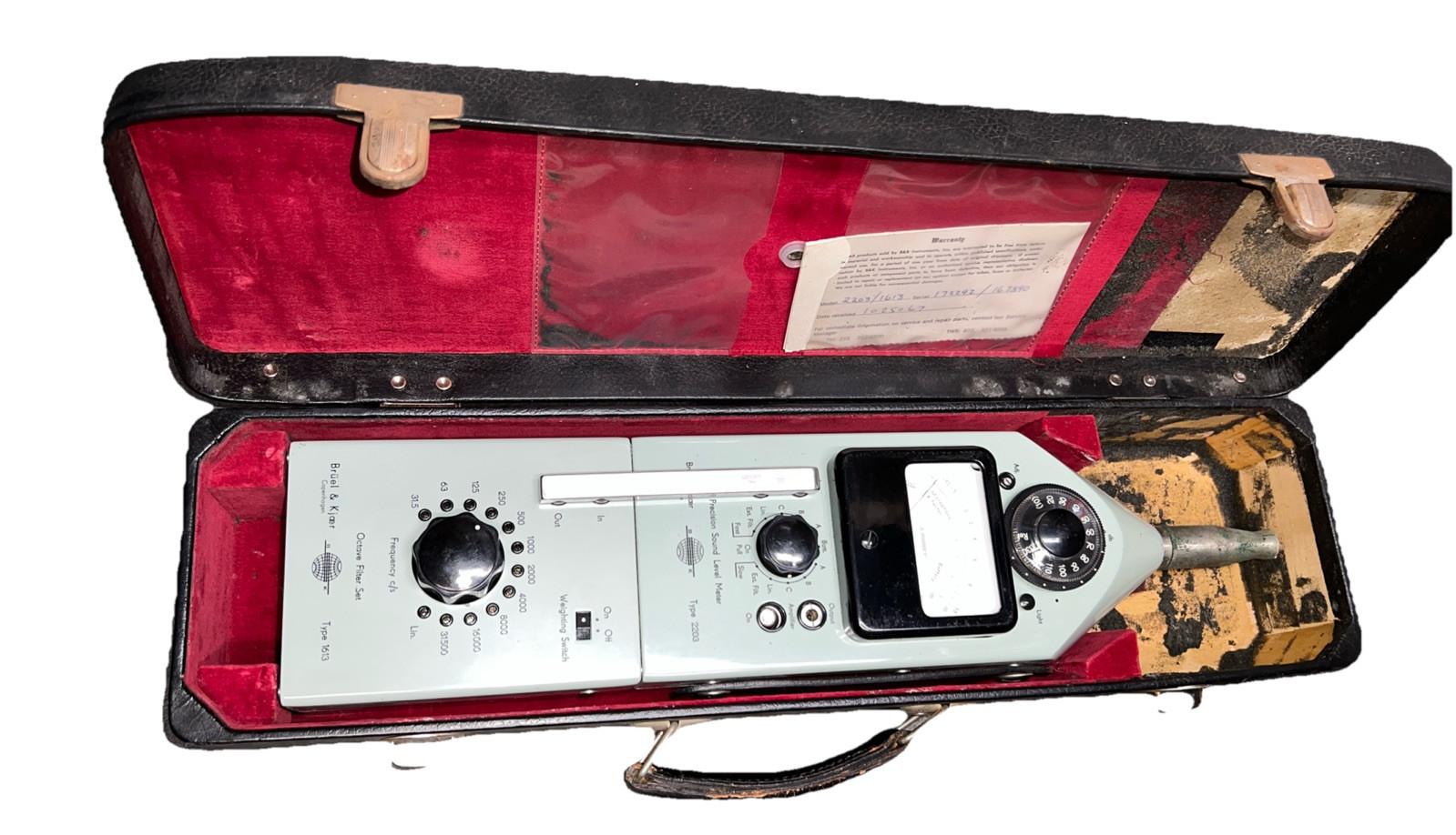 BRUEL & KJAER PRECISION SOUND LAVEL METER TYPE-2203 & 1613 UNIT  BRUEL & KJAER 