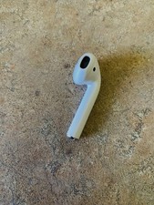 APPLE LEFT AIRPOD - GREAT CONDITION      FREE SHIPPING  