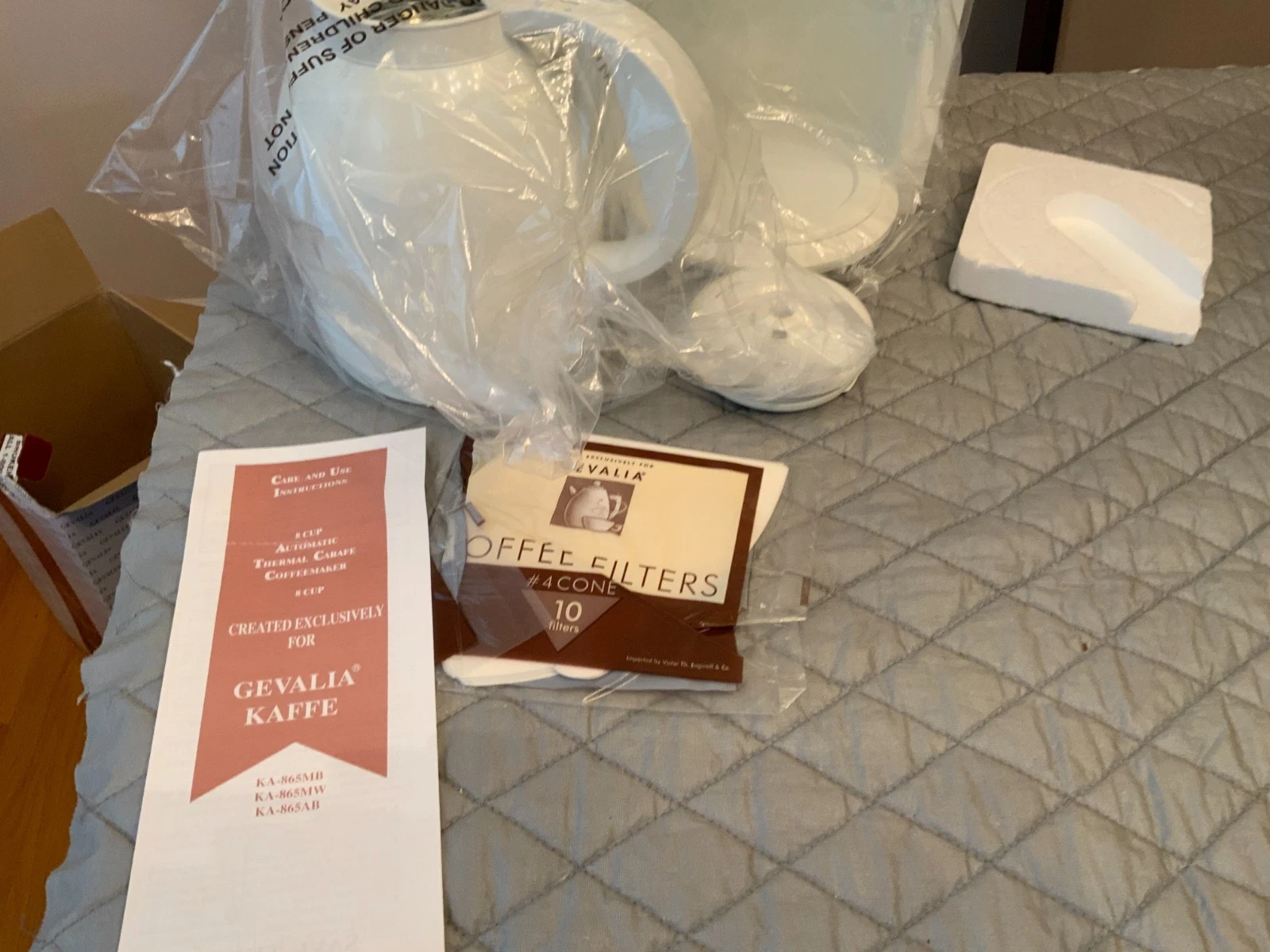 Vintage Gevalia 8 Cup Coffee Maker KA-865MW Automatic Thermal Carafe White New