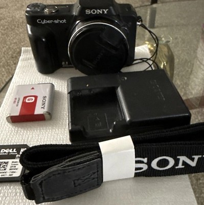 Sony CyberShot DSC-H10 8.1 MP Digital Still Camera Black Tested Charger