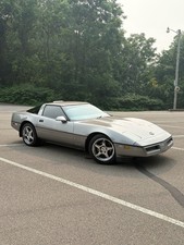 1986 Grey Chevrolet Corvette   | C4 Corvette Photo 1