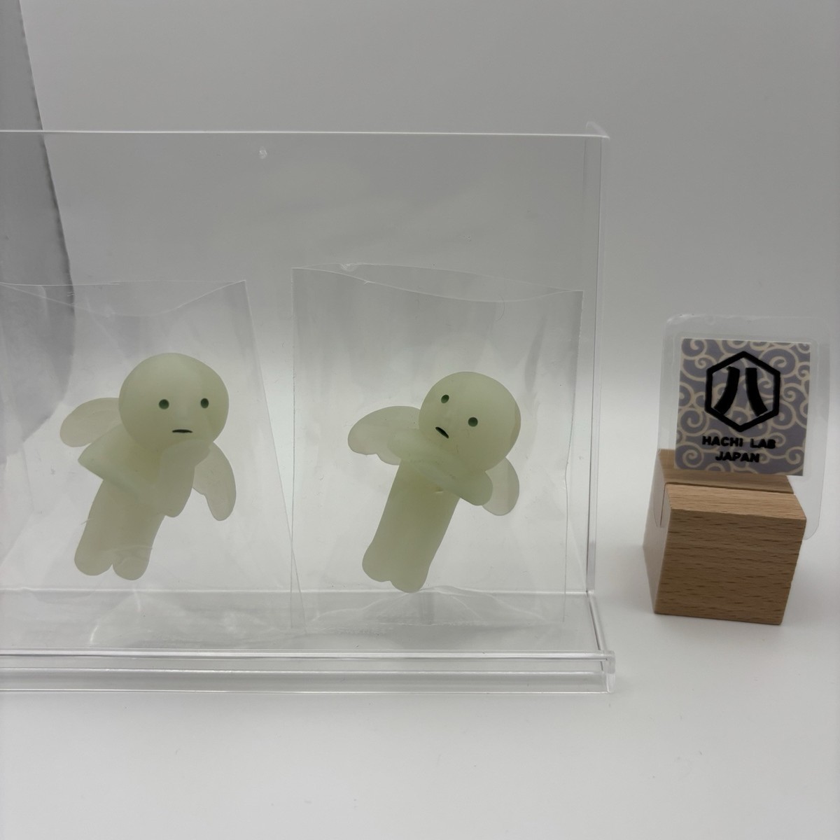 スミスキー シリーズ4 シークレット 天使 エンジェル SMISKI Series 4 Secret Twin Angels GLOW IN THE DARK Japan