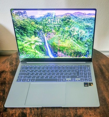  SAMSUNG Galaxy Book4 Edge 16''  Zoll, Snapdragon X Elite, 16GB/512GB SSD Win11