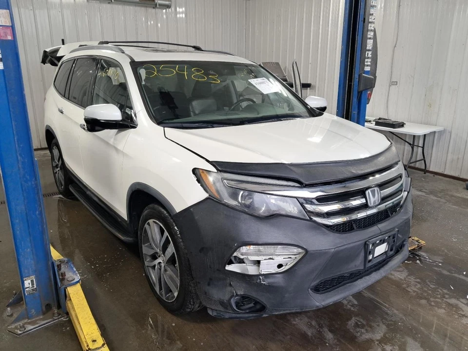 2017 Honda Pilot Rear Door Trim Panel RF 4DR SUV Black Used OEM 124K Miles Foto 2 de 4