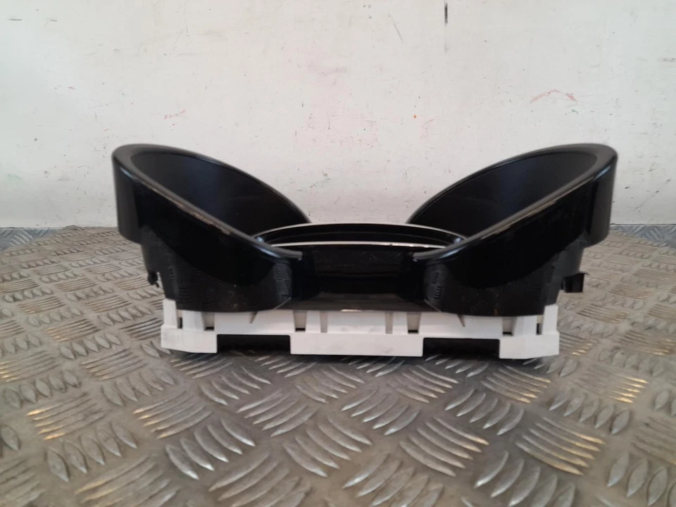 RENAULT CLIO IV 2013-2020 Speedometer Instrument Cluster 248109294R - Image 3 of 4