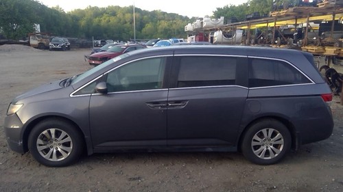 Used Wheel fits: 2016 Honda Odyssey 17x7 alloy 5 double spoke Grade A - Picture 21 of 24