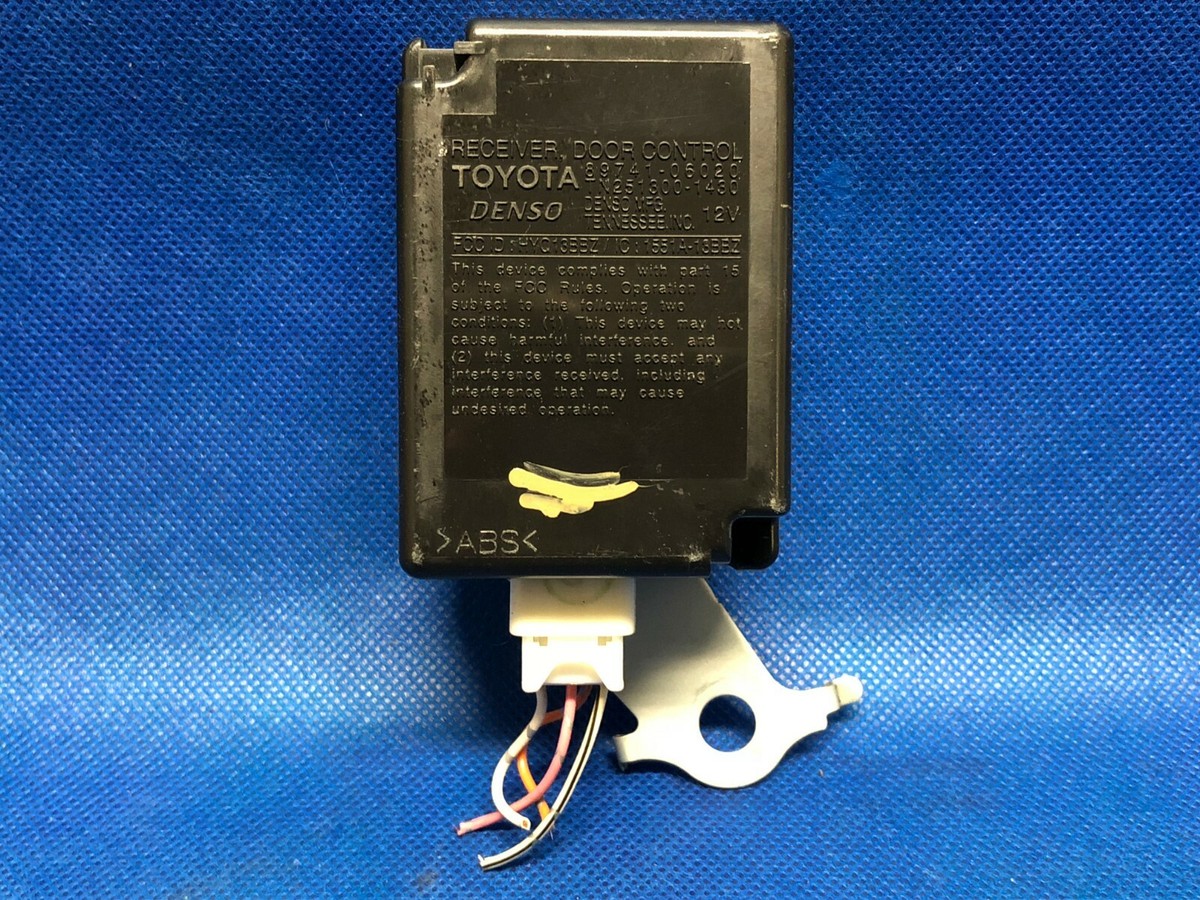 CAREERING｜PLACEBO301 07-11 TOYOTA CAMRY DOOR CONTROL KEYLESS ENTRY RELAY RECEIVER 89741