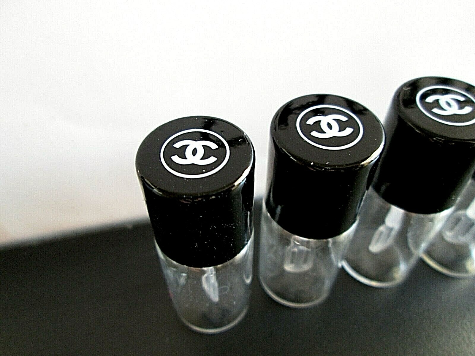 Chanel Sampling Liquid SET OF 6 CHANEL EMPTY GLASS TRAVEL SIZE SKIN CARE MAKEUP SAMPLE JARS ...