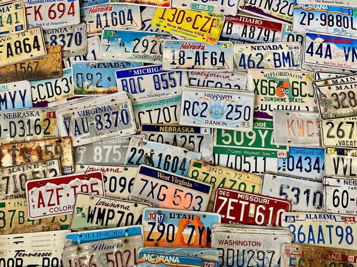 Lote De 100 Matrículas (placas) De Coche Usadas - 20 Diseños Diferentes, 5 Unidades De Cada (estado "artesanal")