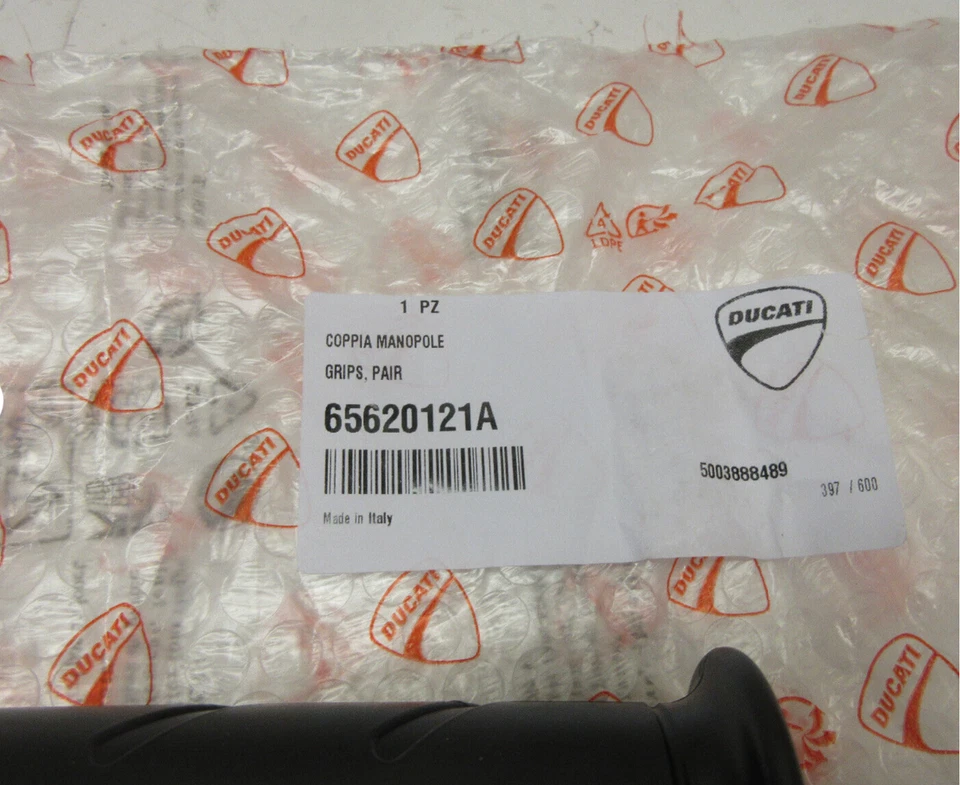 Ducati grip set throttle grips Supersport Monster 748 916 996 998 65620121A - Image 3 of 4