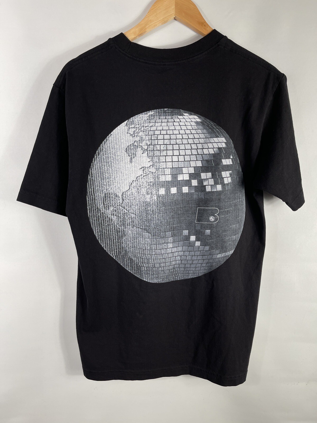 Beyonce RWT 2023 Renaissance World Tour Medium Unisex… - Gem