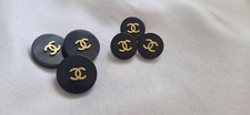 ONE BLACK ACRYLIC CHANEL BUTTON 16MM 20MM