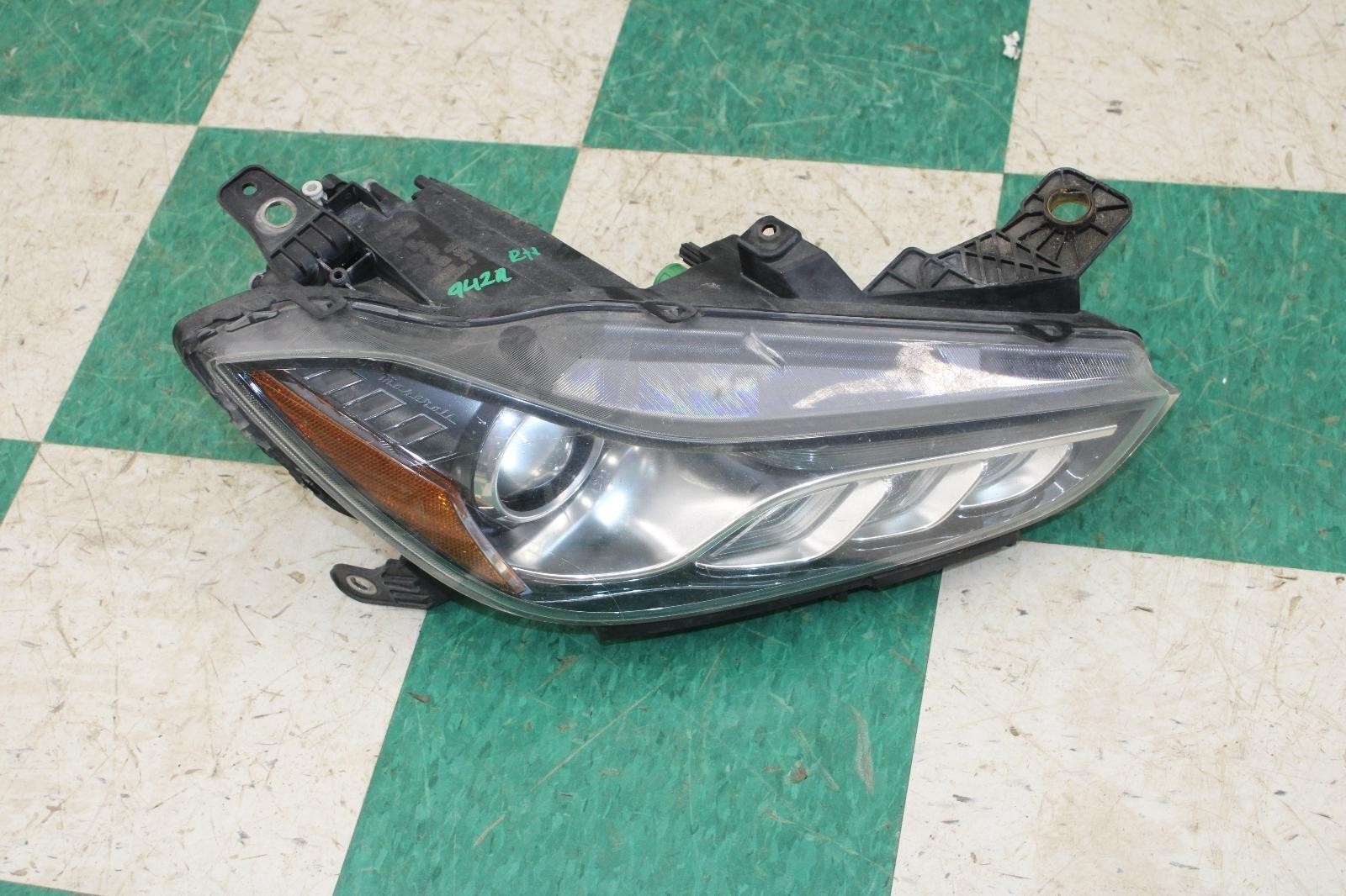 14-19 Ghibli Passenger Right RH Headlight Head Light Lamp HID OEM Factory OE WTY
