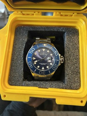 Invicta Model 22850 Men's Watch Quartz