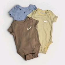 Nike Baby One-piece Bodysuit 3-Pack Short Sleeve Swoosh Logo 3M