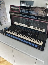 Yamaha Portasound PSS-680 Electronic Keyboard