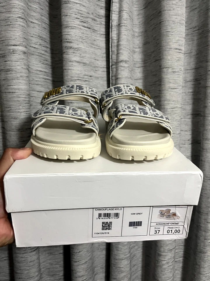 迪奥-迪奥莱特凉鞋-7码/欧盟37女式全新 — 第 4/4 张图片