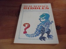 S/C BOOK REAL SCIENCE RIDDLES BY ROSE WYLER 1971   GREAT  ** MUST SEE ***